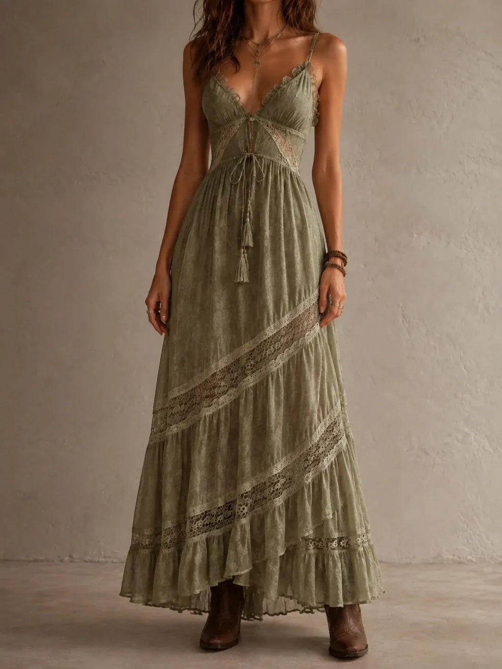 Chic Maxi Dress in lace, Smart Price