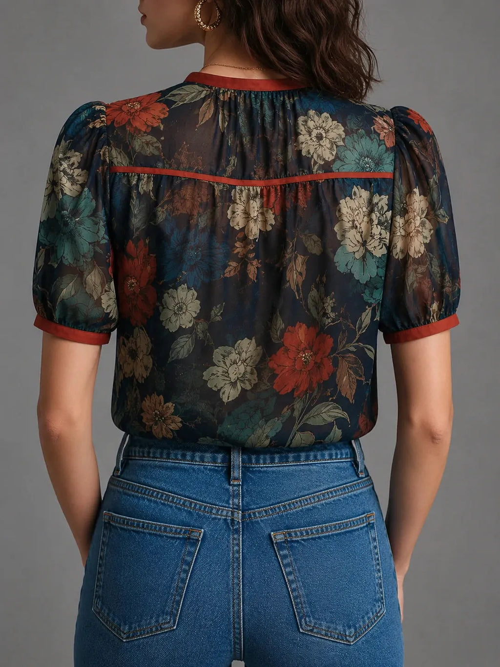 Blouse That Flatters – Vintage & soft