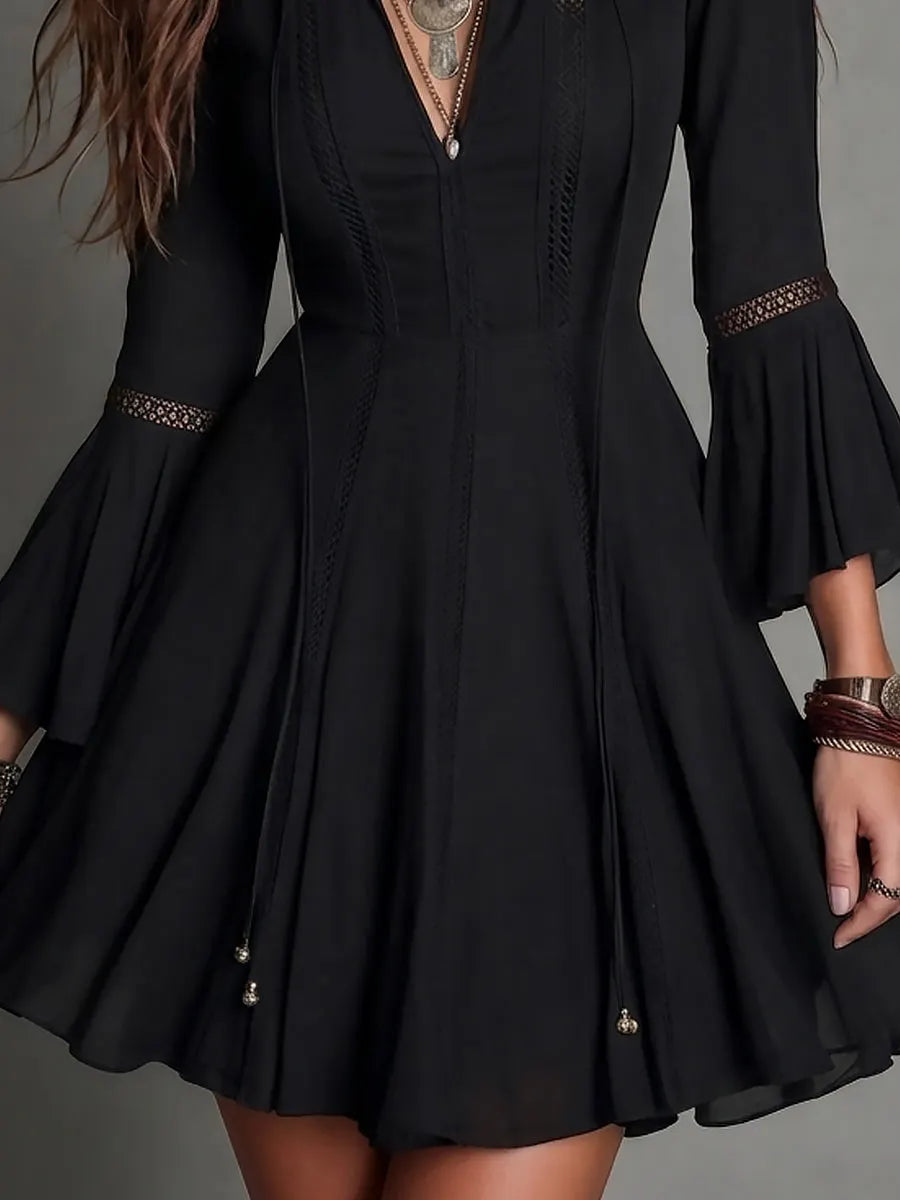 Mini Dress That Flatters – Vintage & lace
