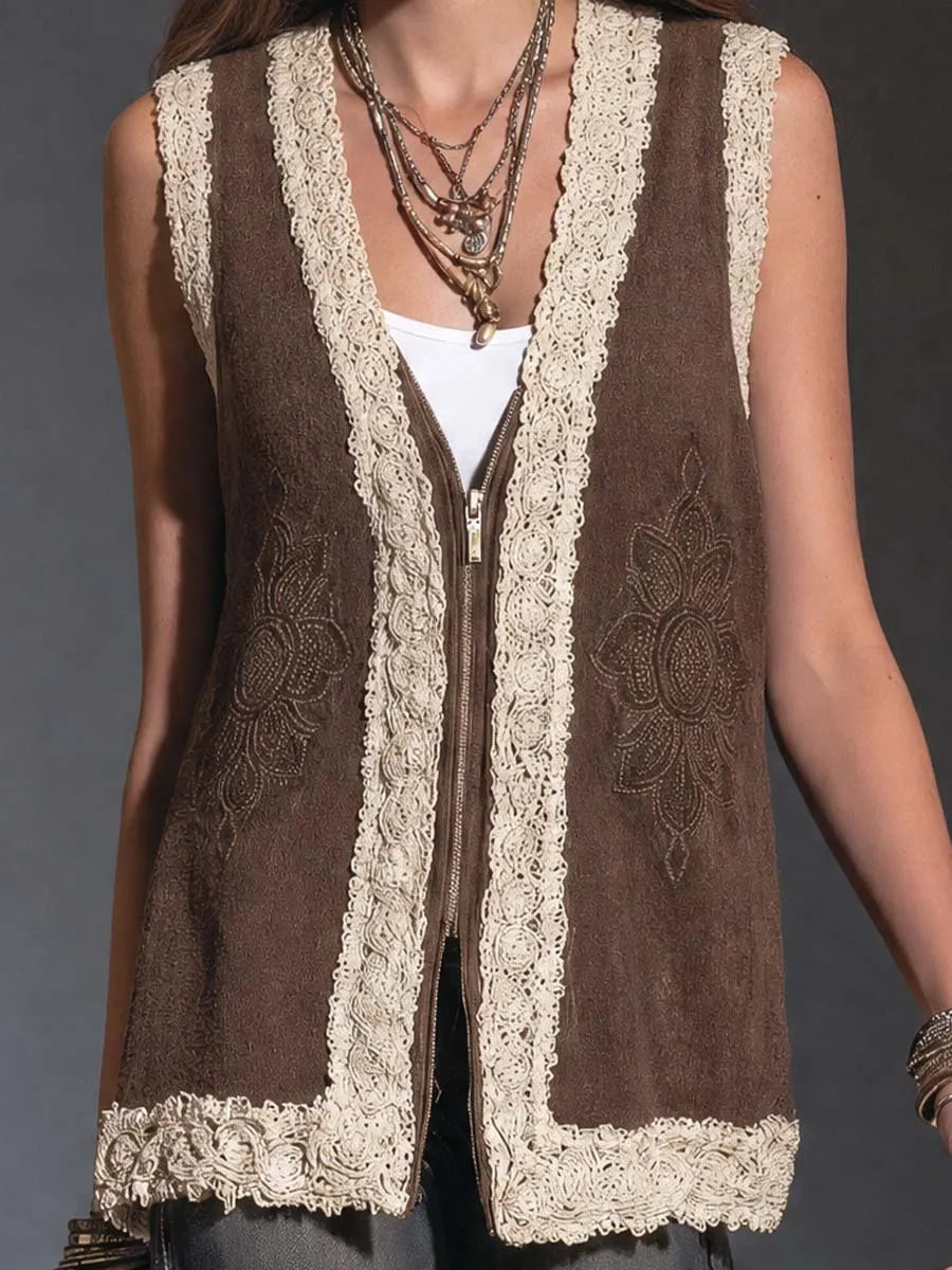 Statement Piece That Flatters – Boho & lace