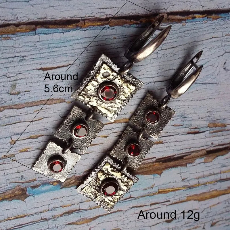 Vintage crystal stone inlaid earrings