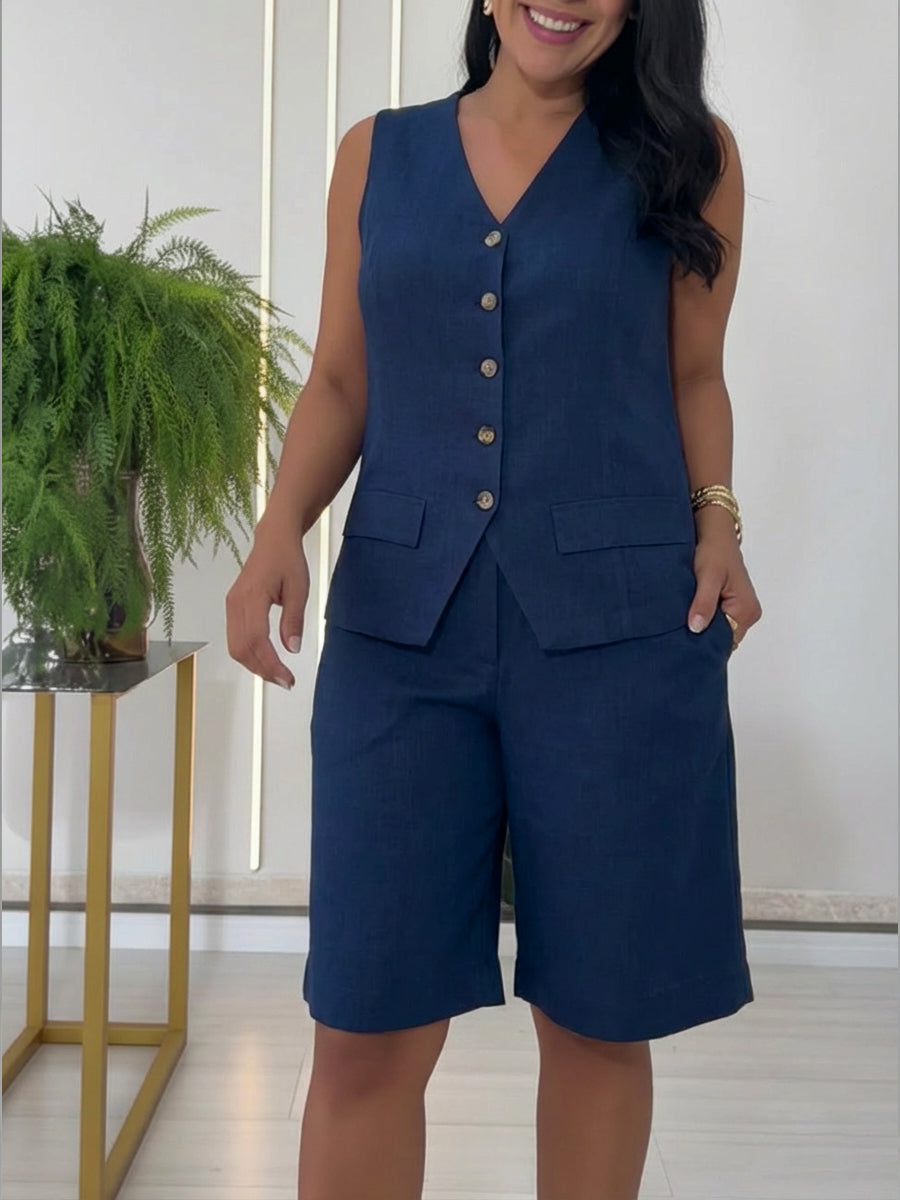 Two-Piece Set That Flatters – Chic & linen