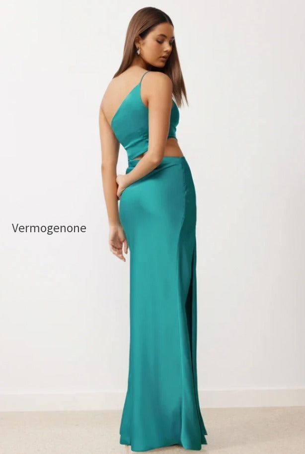 delta-dress-ocean