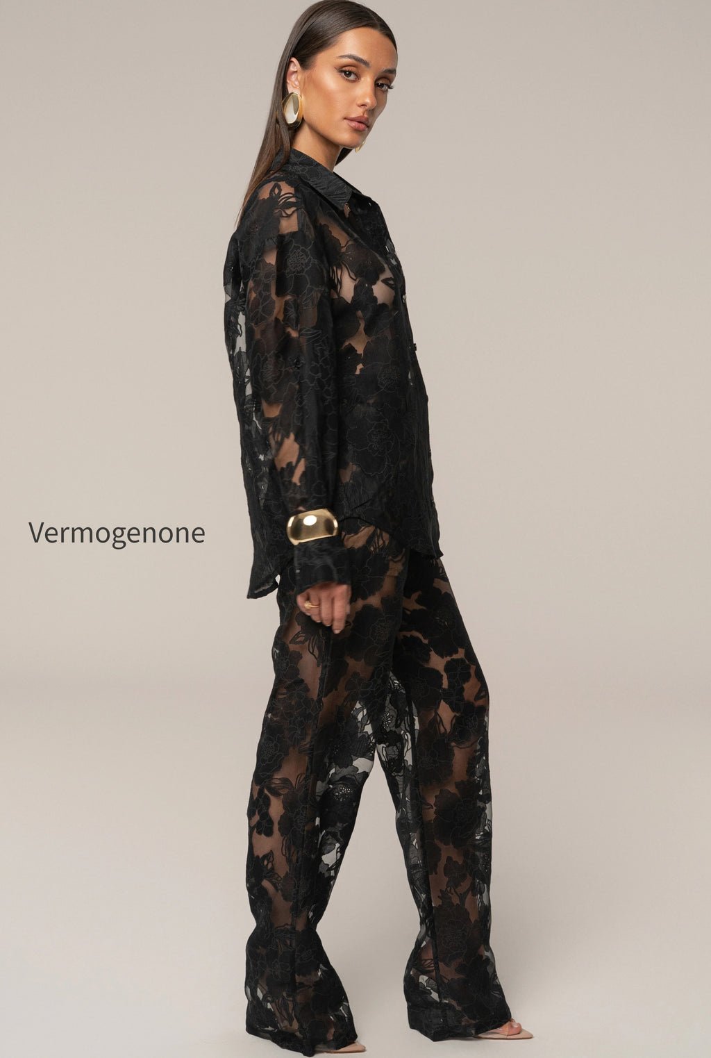 black-jeanine-floral-button-up-top